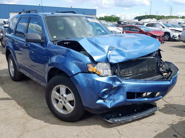 1FMCU0D76AKC50028 - 2010 FORD ESCAPE XLT BLUE photo 1