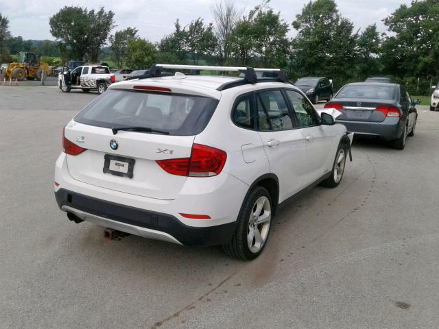 WBAVM5C56DVV90533 - 2013 BMW X1 XDRIVE3 WHITE photo 4