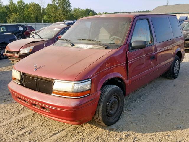 2P4GH45R3SR281530 - 1995 PLYMOUTH VOYAGER SE MAROON photo 2