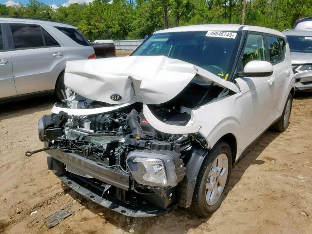 KNDJ23AUXL7004828 - 2020 KIA SOUL LX WHITE photo 2