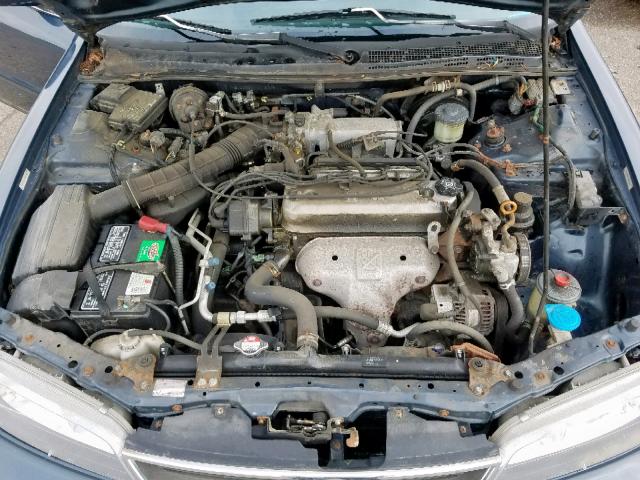 1HGCD563XVA013065 - 1997 HONDA ACCORD LX BLUE photo 7