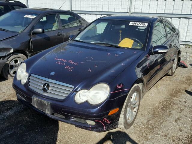 WDBRN47J12A388379 - 2002 MERCEDES-BENZ C 230K SPO BLUE photo 2