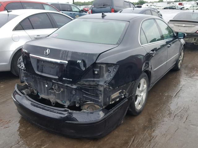 JH4KB16505C012102 - 2005 ACURA RL BLACK photo 4