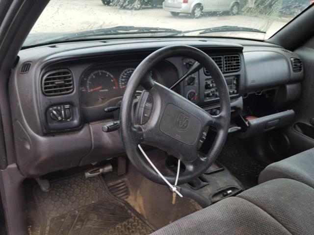 1B7GG22Y7XS281446 - 1999 DODGE DAKOTA BLACK photo 9