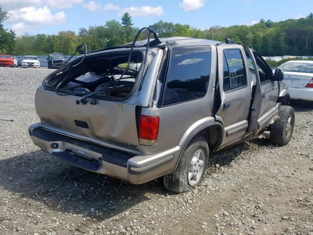 1GNDT13W4W2295297 - 1998 CHEVROLET BLAZER GRAY photo 4