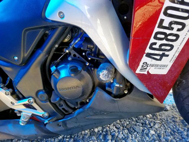 MLHMC4112B5003234 - 2011 HONDA CBR250 R RED photo 7