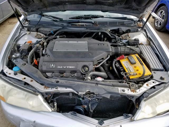 19UUA56692A059957 - 2002 ACURA 3.2TL SILVER photo 7