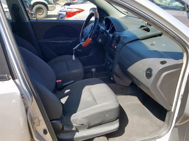 KL1TD666X6B544011 - 2006 CHEVROLET AVEO BASE ვერცხლისფერი ფოტო 5
