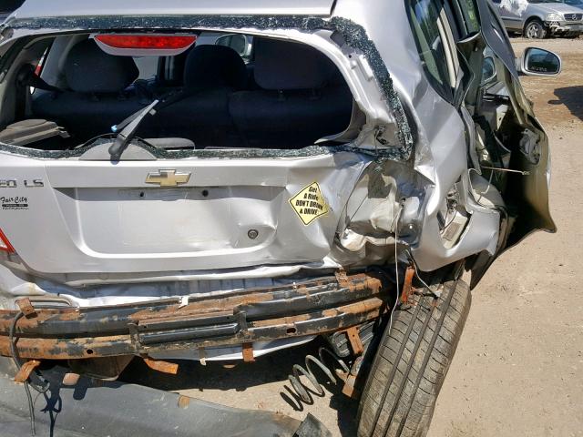 KL1TD666X6B544011 - 2006 CHEVROLET AVEO BASE ვერცხლისფერი ფოტო 9