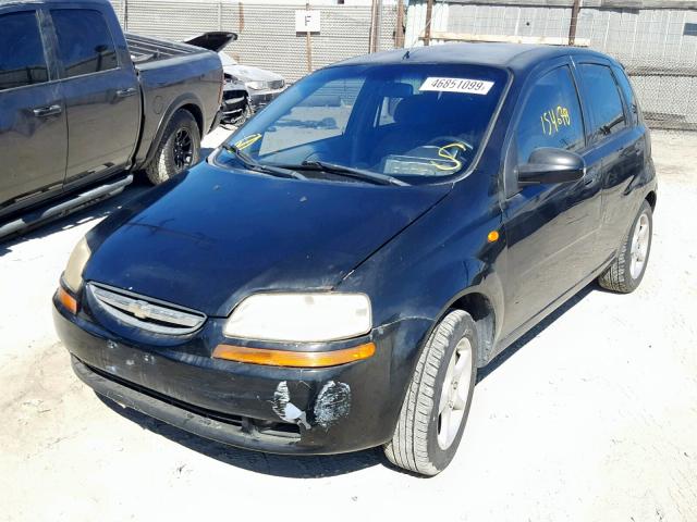 KL1TJ62654B251869 - 2004 CHEVROLET AVEO LS BLACK photo 2