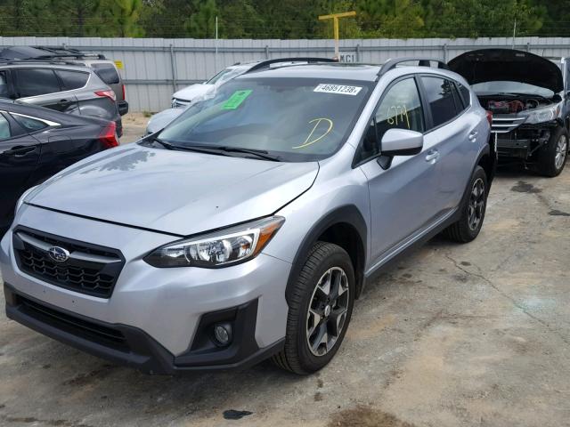 JF2GTADC7JH286336 - 2018 SUBARU CROSSTREK SILVER photo 2