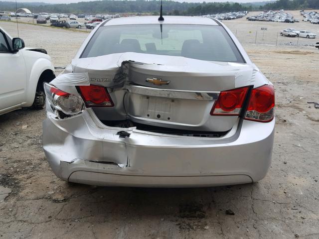 1G1PA5SH5D7260055 - 2013 CHEVROLET CRUZE LS SILVER photo 9