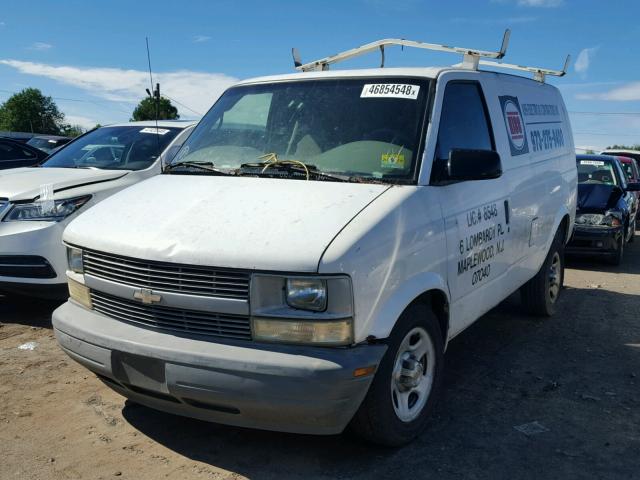 1GCDM19X53B142302 - 2003 CHEVROLET ASTRO WHITE photo 2