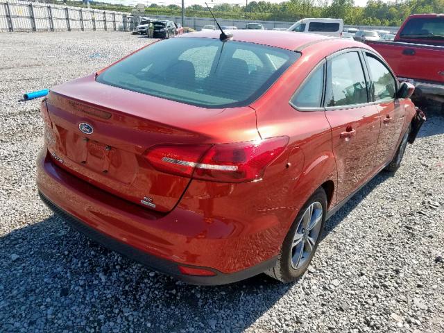1FADP3FEXJL284292 - 2018 FORD FOCUS SE RED photo 4