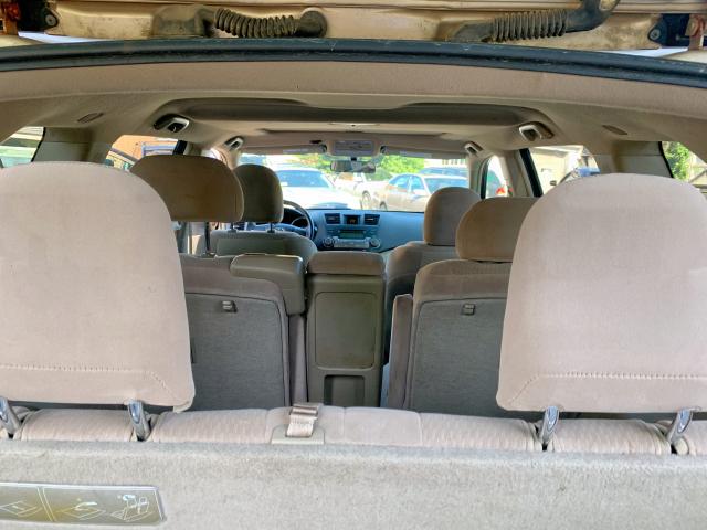 JTEES41A2820515888 - 2008 TOYOTA HIGHLANDER TAN photo 7