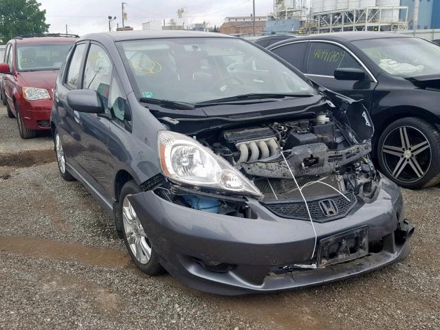 JHMGE8H53BC015932 - 2011 HONDA FIT SPORT GRAY photo 1