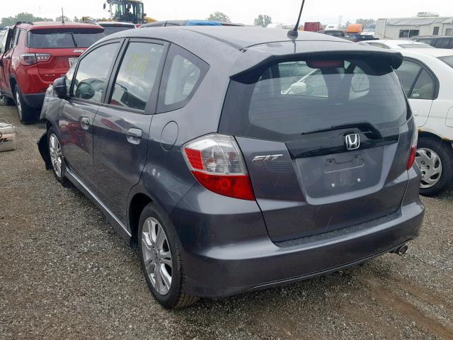 JHMGE8H53BC015932 - 2011 HONDA FIT SPORT GRAY photo 3