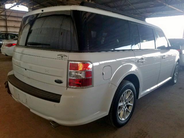 2FMGK5B80JBA00875 - 2018 FORD FLEX SE WHITE photo 4