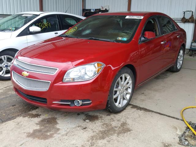 1G1ZG5E79CF327383 - 2012 CHEVROLET MALIBU LTZ წითელი ფოტო 2