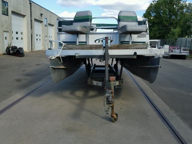 TMV22248C404 - 2005 TRANSPORTATION MFG CORP. PONTOON WHITE photo 2