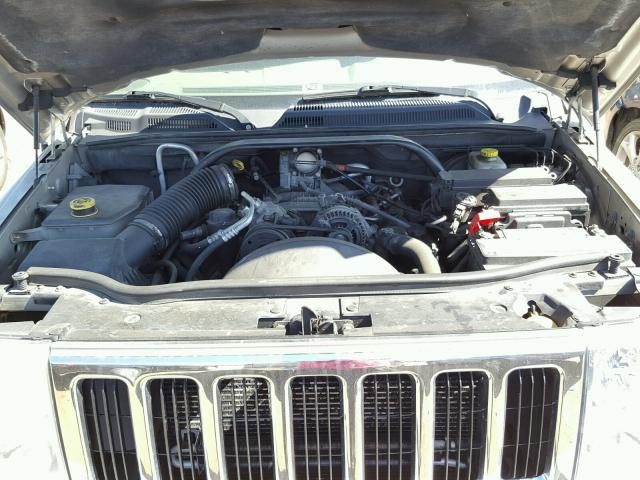 1J8HG48K37C611878 - 2007 JEEP COMMANDER GOLD photo 7