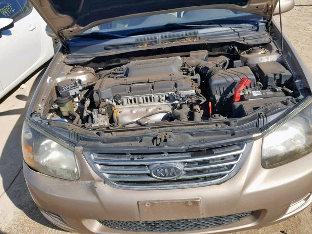 KNAFE221295610119 - 2009 KIA SPECTRA EX GOLD photo 7