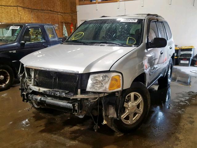 1GKDT13S182134872 - 2008 GMC ENVOY SILVER photo 2