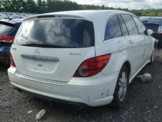 4JGCB65E08A073529 - 2008 MERCEDES-BENZ R 350 WHITE photo 4