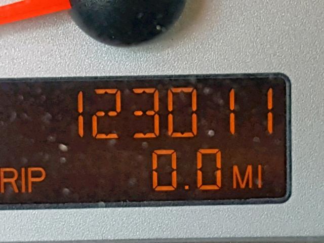 1G8AW14F93Z176319 - 2003 SATURN ION LEVEL BLACK photo 8