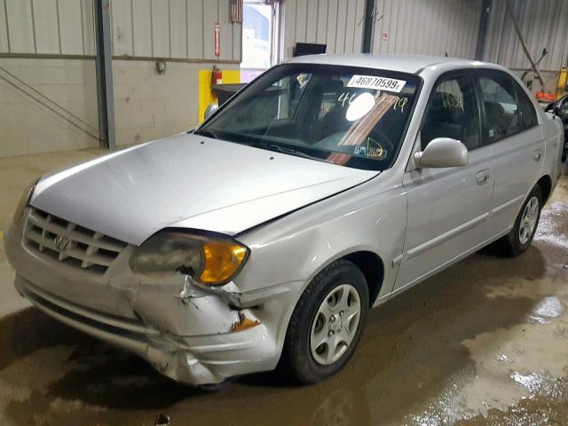 KMHCG45C44U506153 - 2004 HYUNDAI ACCENT GL SILVER photo 2