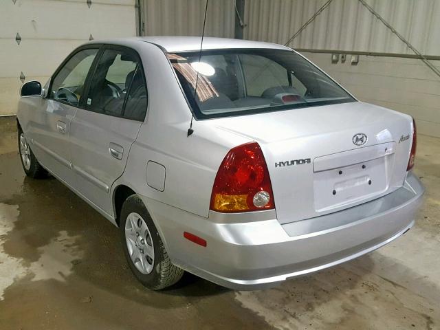 KMHCG45C44U506153 - 2004 HYUNDAI ACCENT GL SILVER photo 3