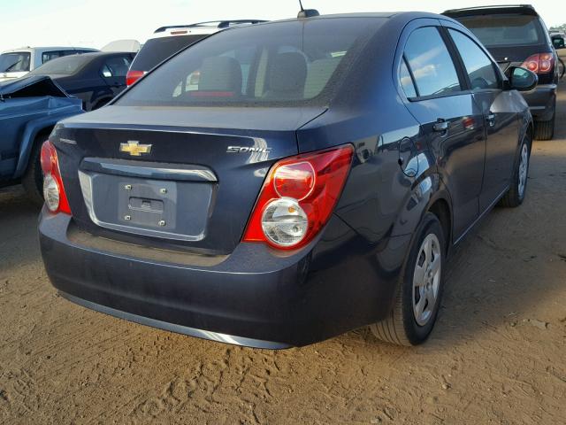 1G1JB5SH9F4167241 - 2015 CHEVROLET SONIC LS 蓝色 照片 4