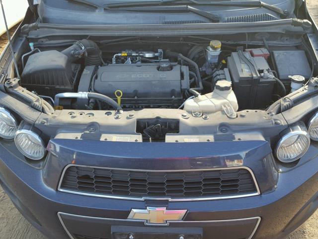 1G1JB5SH9F4167241 - 2015 CHEVROLET SONIC LS 蓝色 照片 7