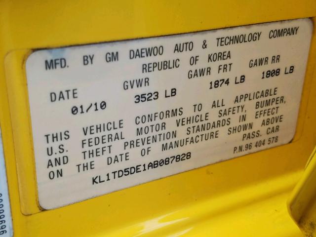 KL1TD5DE1AB087828 - 2010 CHEVROLET AVEO LS YELLOW photo 10