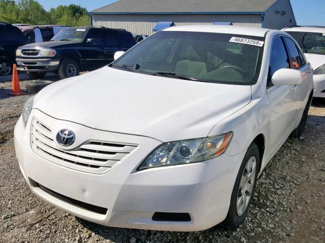 4T1BE46KX8U769907 - 2008 TOYOTA CAMRY CE WHITE photo 2