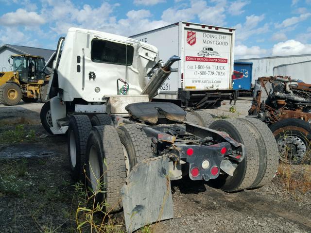 1FUJBBCV77PV90435 - 2007 FREIGHTLINER CONVENTION WHITE photo 3