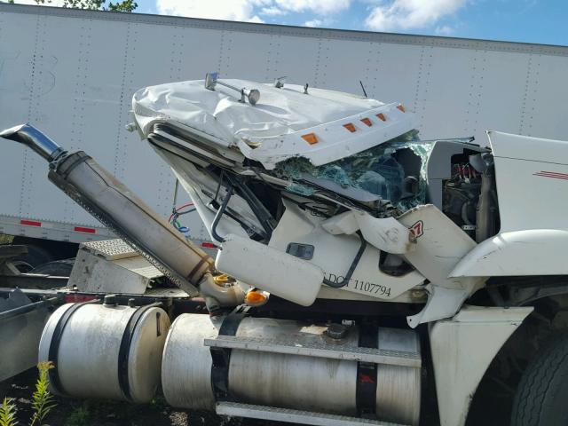 1FUJBBCV77PV90435 - 2007 FREIGHTLINER CONVENTION WHITE photo 9