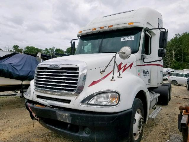 1FUJA6CK67LW95622 - 2007 FREIGHTLINER CONVENTION WHITE photo 2