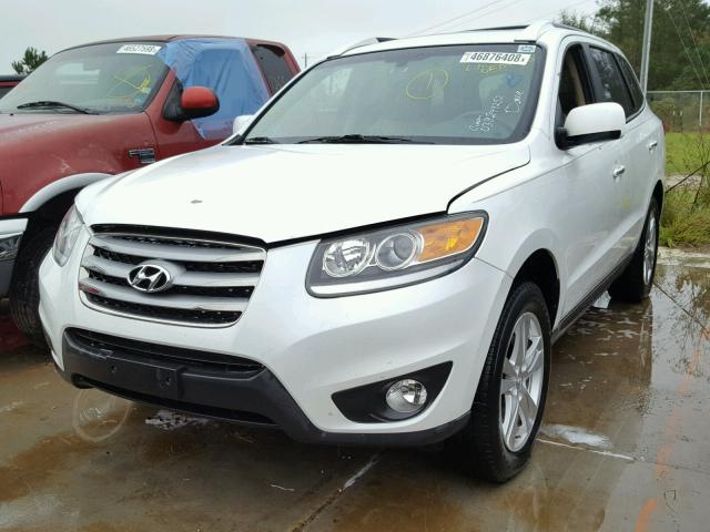 5XYZK3AB3CG103804 - 2012 HYUNDAI SANTA FE L WHITE photo 2