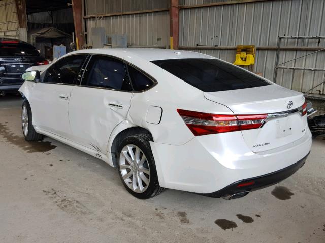 4T1BK1EB3DU018439 - 2013 TOYOTA AVALON BAS WHITE photo 3