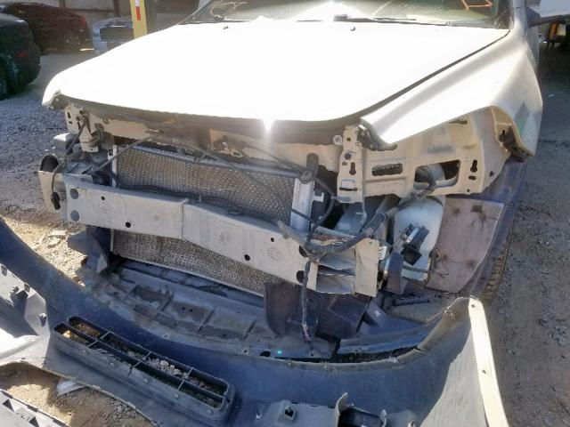 1G1ZC5E11BF138782 - 2011 CHEVROLET MALIBU 1LT SILVER photo 9