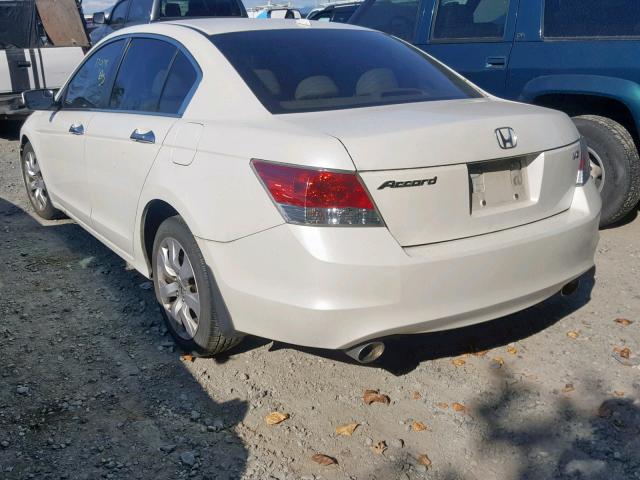 1HGCP3F82AA006175 - 2010 HONDA ACCORD EXL WHITE photo 3