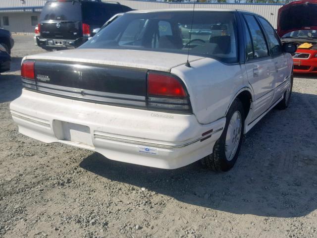 1G3WH54T4ND349778 - 1992 OLDSMOBILE CUTLASS SU WHITE photo 4