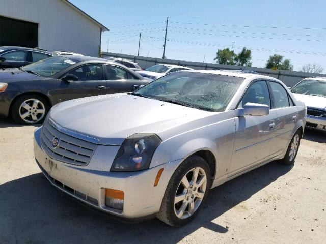 1G6DP577370177619 - 2007 CADILLAC CTS HI FEA SILVER photo 2