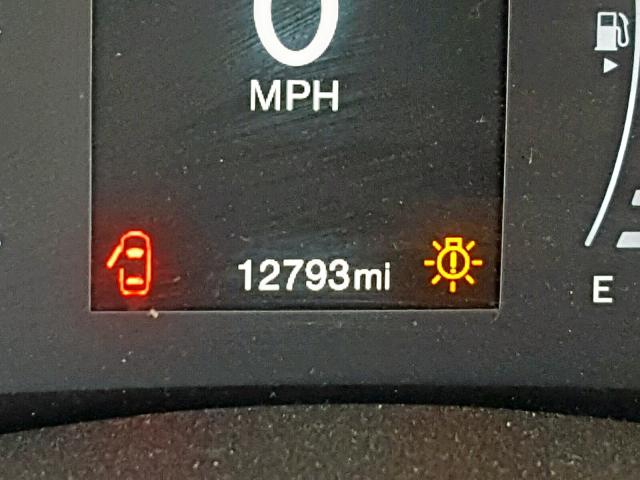 ZACCJBAB1JPH34714 - 2018 JEEP RENEGADE S BLACK photo 8