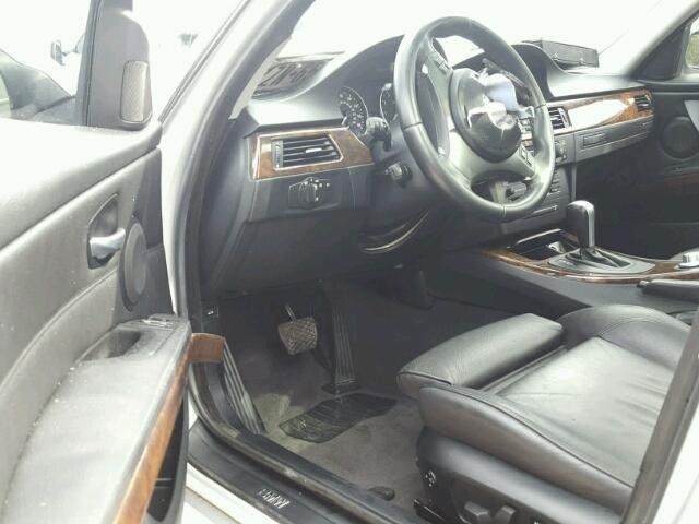 WBAVB33596KS37380 - 2006 BMW 330 I SILVER photo 9