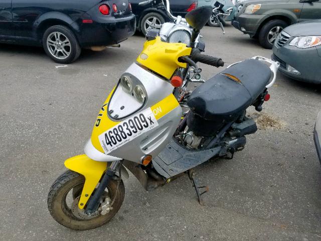 L9NTEACTXH1053189 - 2017 OTHER MOPED YELLOW photo 2