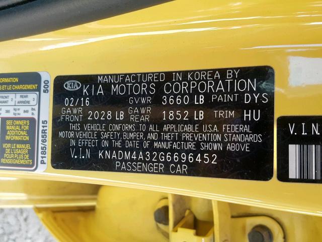 KNADM4A32G6696452 - 2016 KIA RIO LX YELLOW photo 10