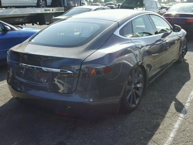 5YJSA1E14HF190864 - 2017 TESLA MODEL S CHARCOAL photo 4