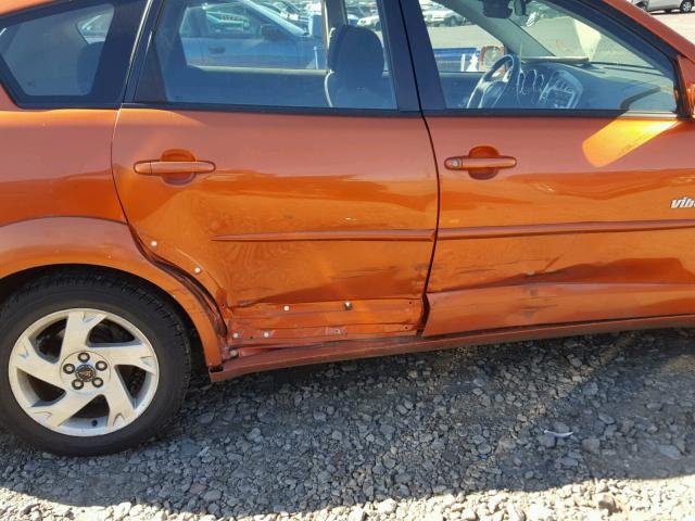 5Y2SN63L85Z419655 - 2005 PONTIAC VIBE GT ORANGE photo 9